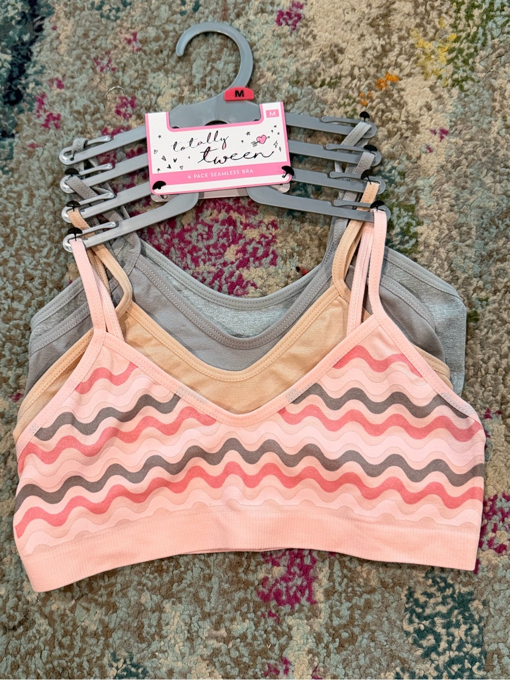 4 New Seamless Training Bras